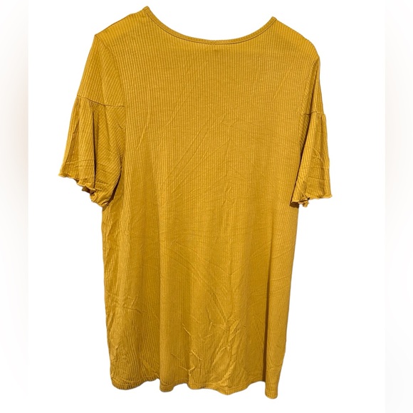 Size XL Mustard Yellow Filly Flair Top. Frilled Sleeves - Picture 2 of 4